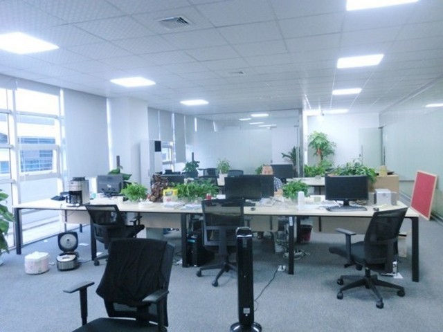 氣壓油缸鉤式夾具工藝